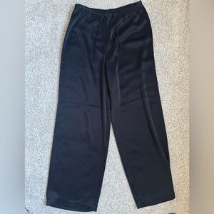 Aritzia Babaton Satin Black Pants